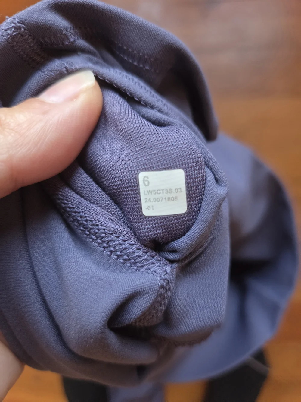 lululemon athletica Gray/Purple Active Leggings Sz 6 Like New
